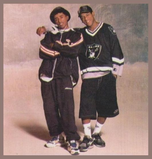 MC Markinhos & MC Dollores photo 1
