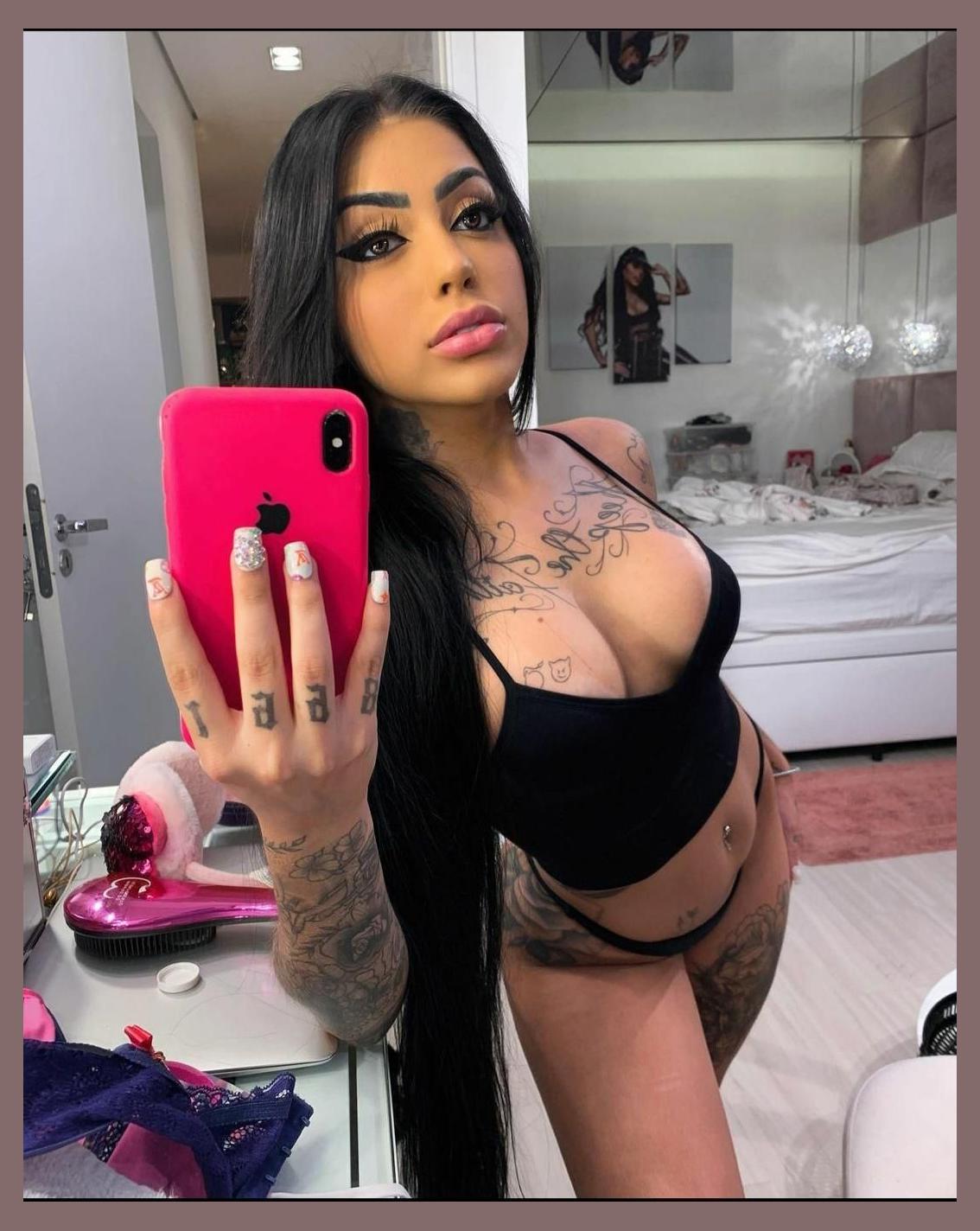 MC Mirella photo 1