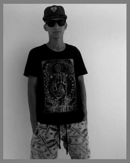 MC Oliver photo 1