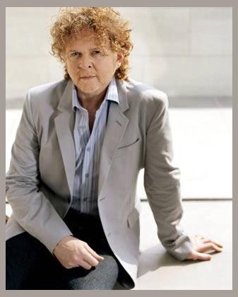 Mick Hucknall photo 1