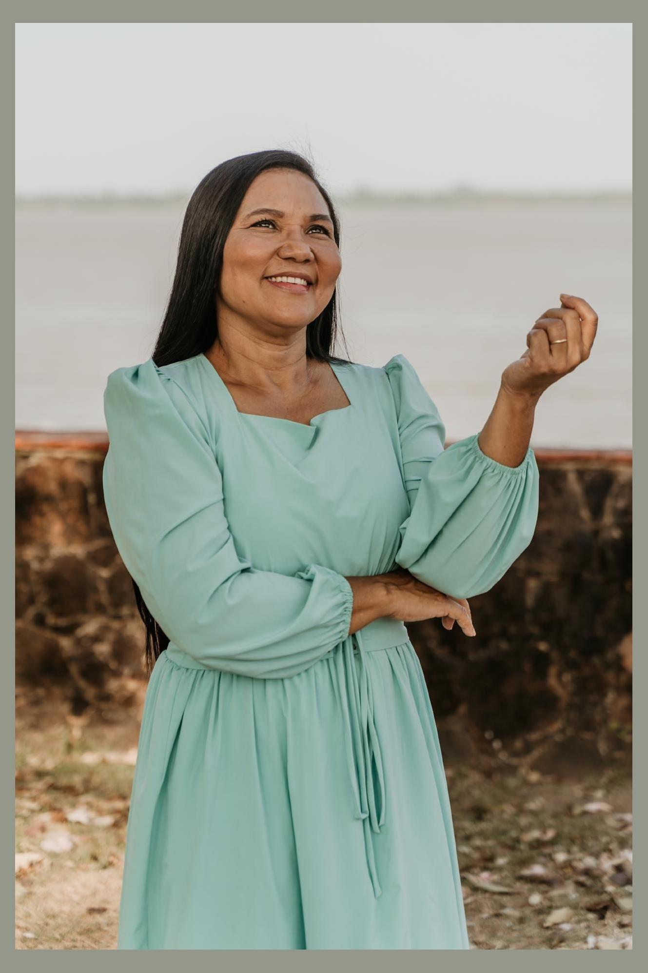 Madallena Medeiros photo 1