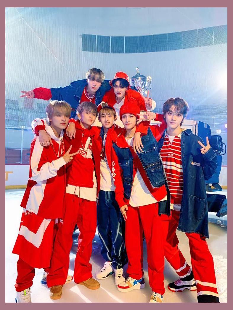 NCT U photo 1