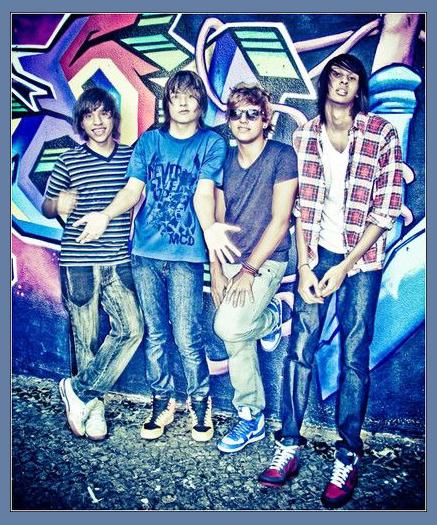 Neon photo 1