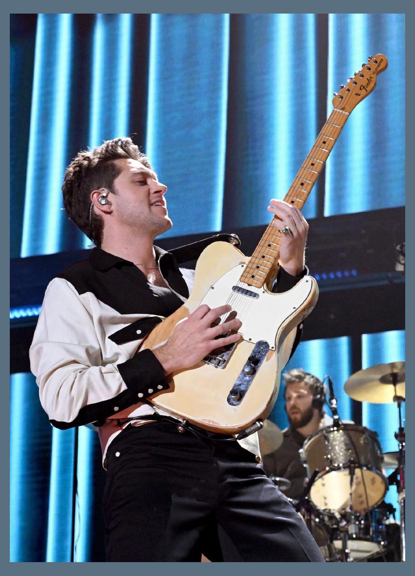 Niall Horan photo 1