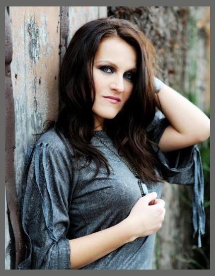 Nichole Alden photo 1