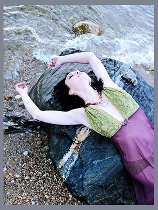 Nicola photo 1