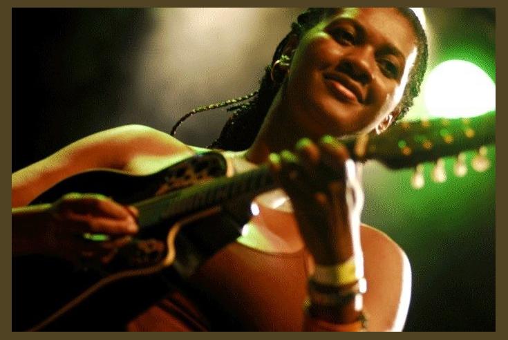 Nilze Carvalho photo 1