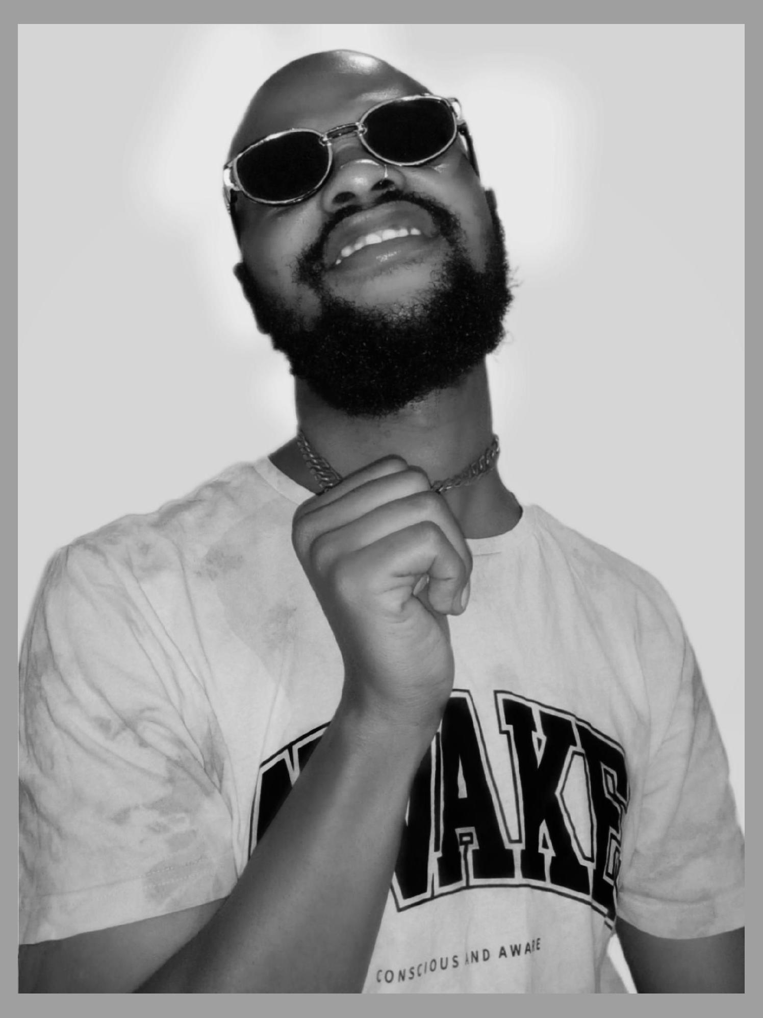Nilzzy Wamunene photo 1