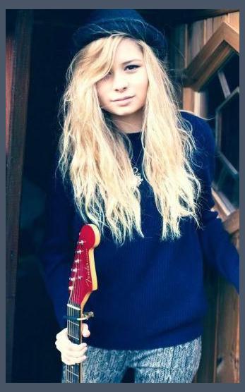 Nina Nesbitt photo 1
