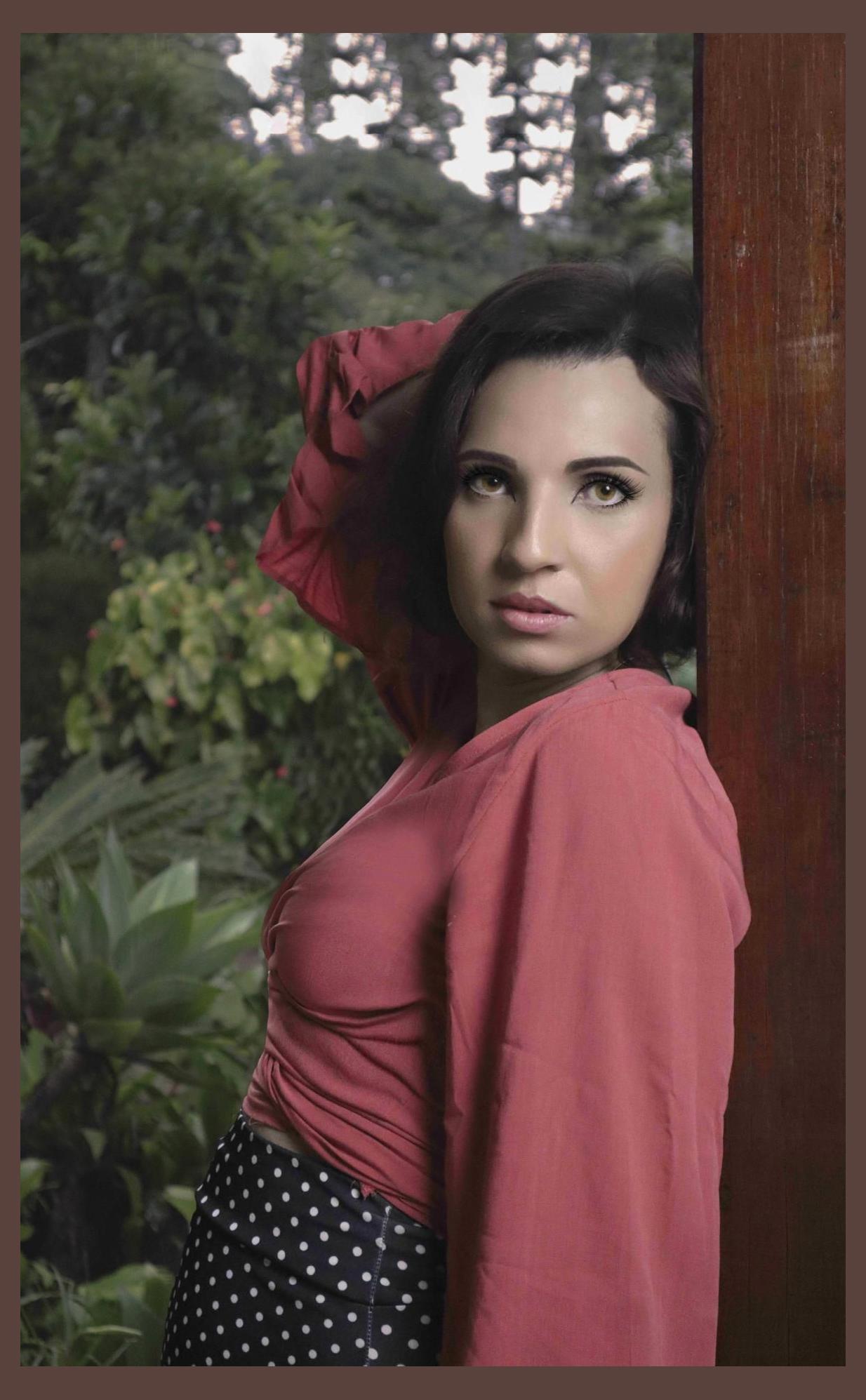 Natasha Leáh photo 1
