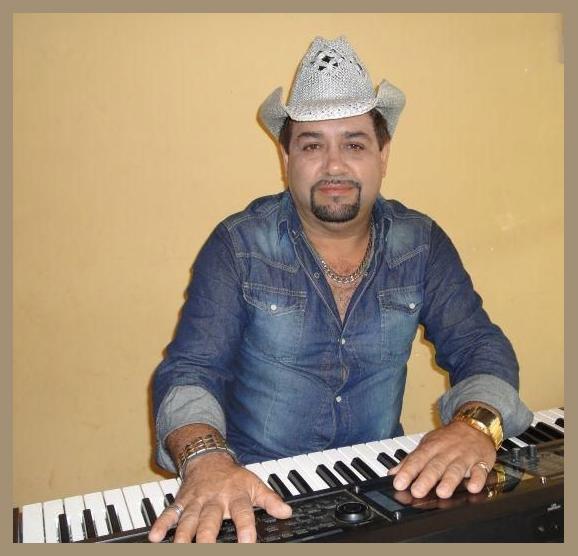 Osvaldo San photo 1
