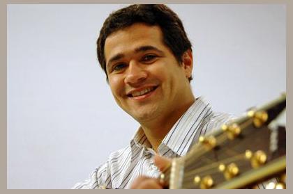 Padre Renato Vieira photo 1