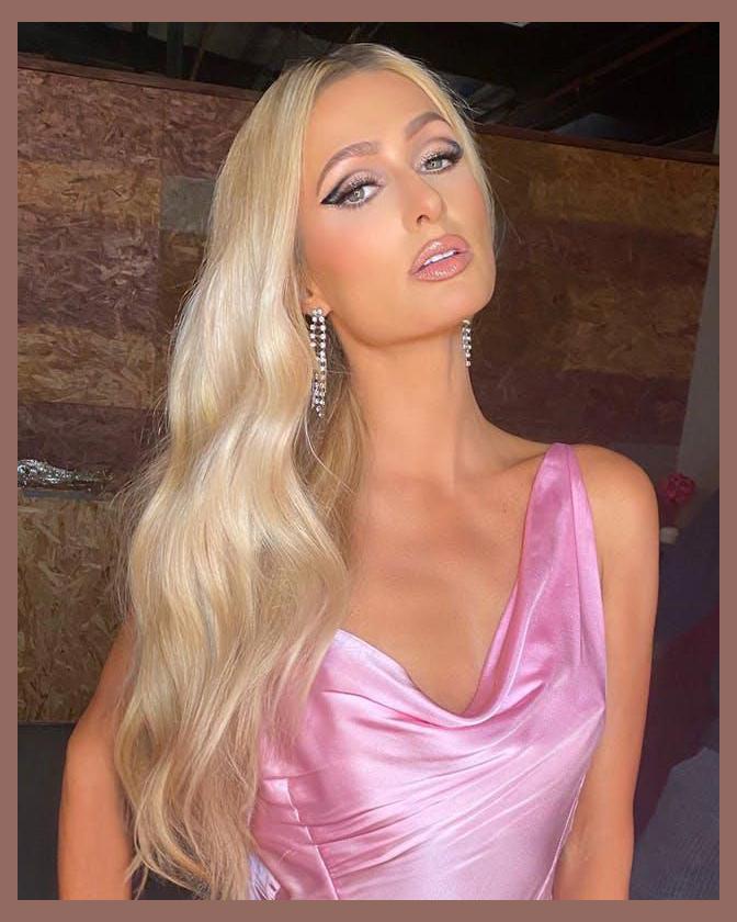 Paris Hilton photo 1
