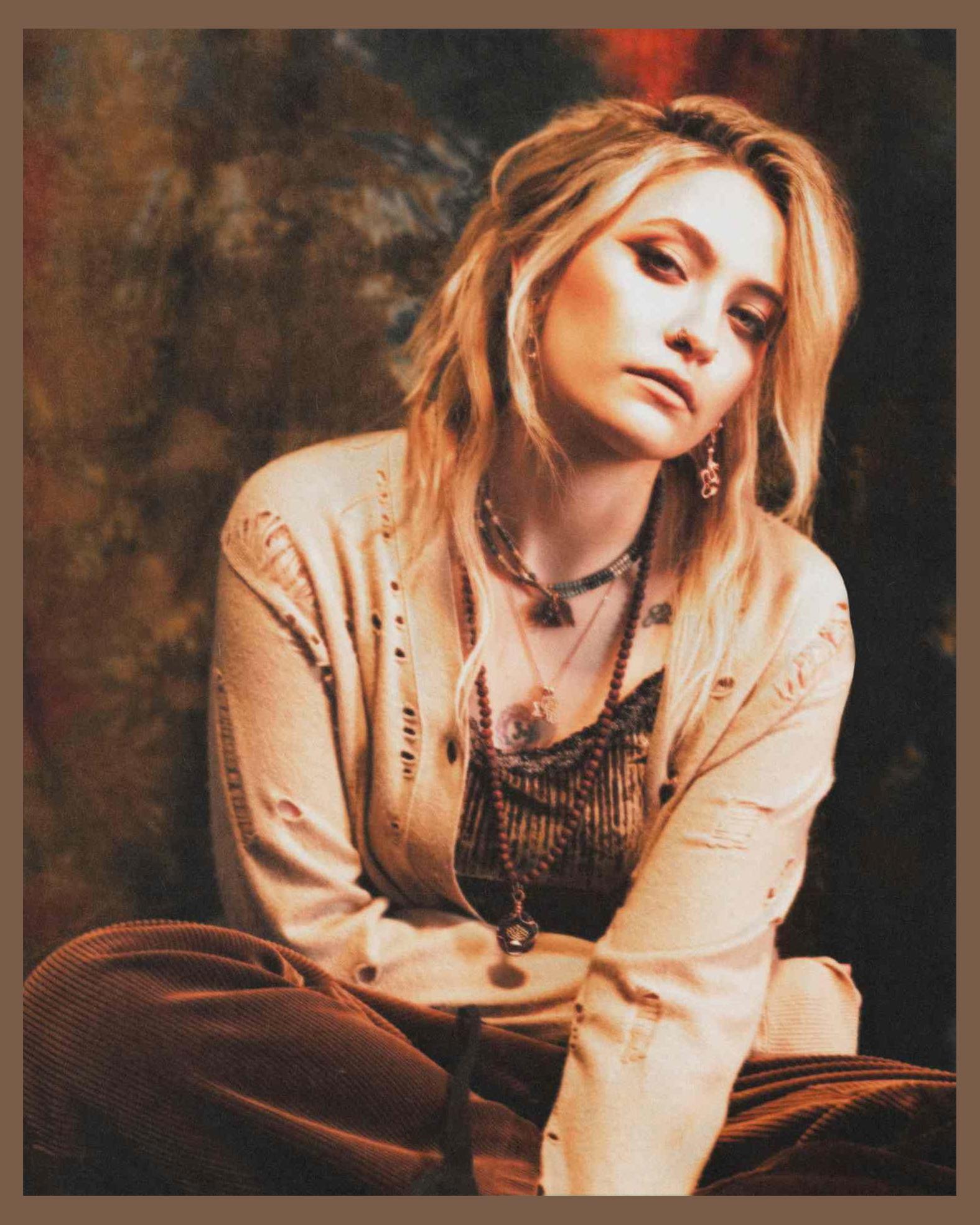 Paris Jackson photo 1
