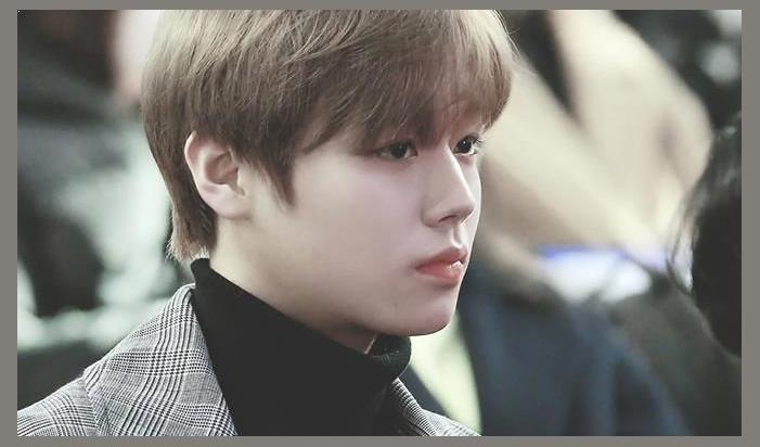 Park Jihoon photo 1