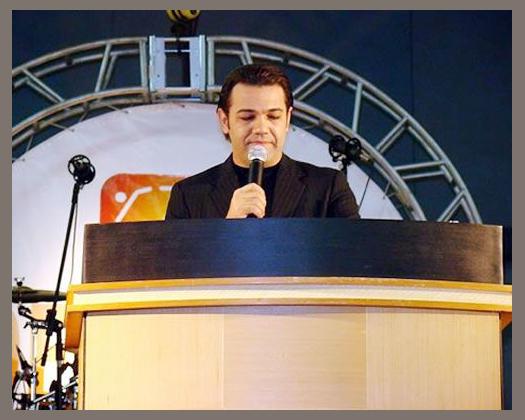 Pr. Marco Feliciano photo 1