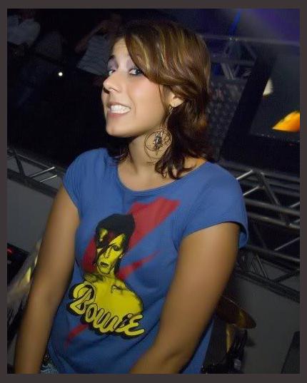 Priscila Borges photo 1