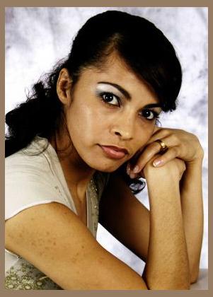 Priscila Santos photo 1