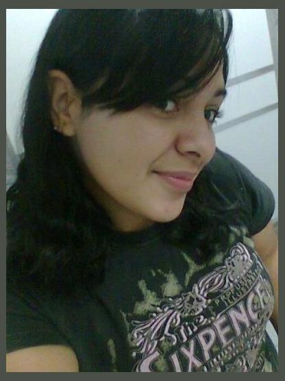 Priscila Paes photo 1