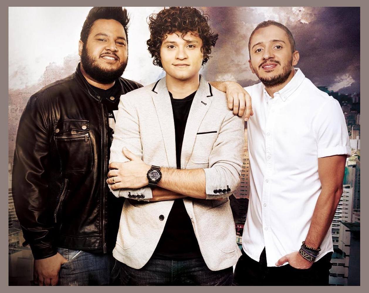 Quatro Por Um photo 1