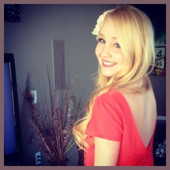 RaeLynn photo 1