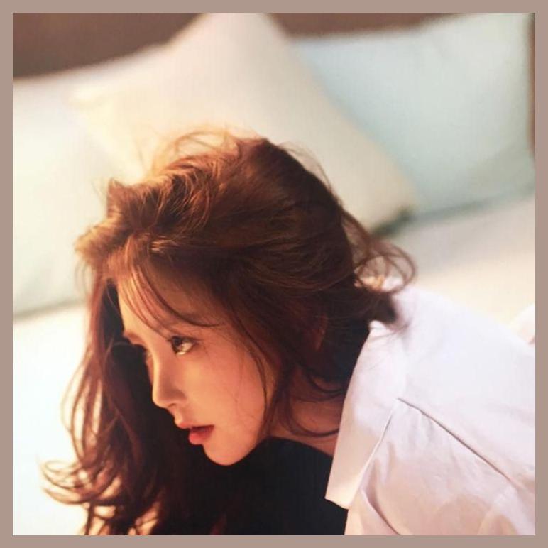 Raina photo 1
