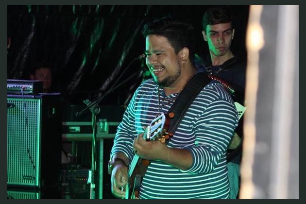 Raphael Moura photo 1