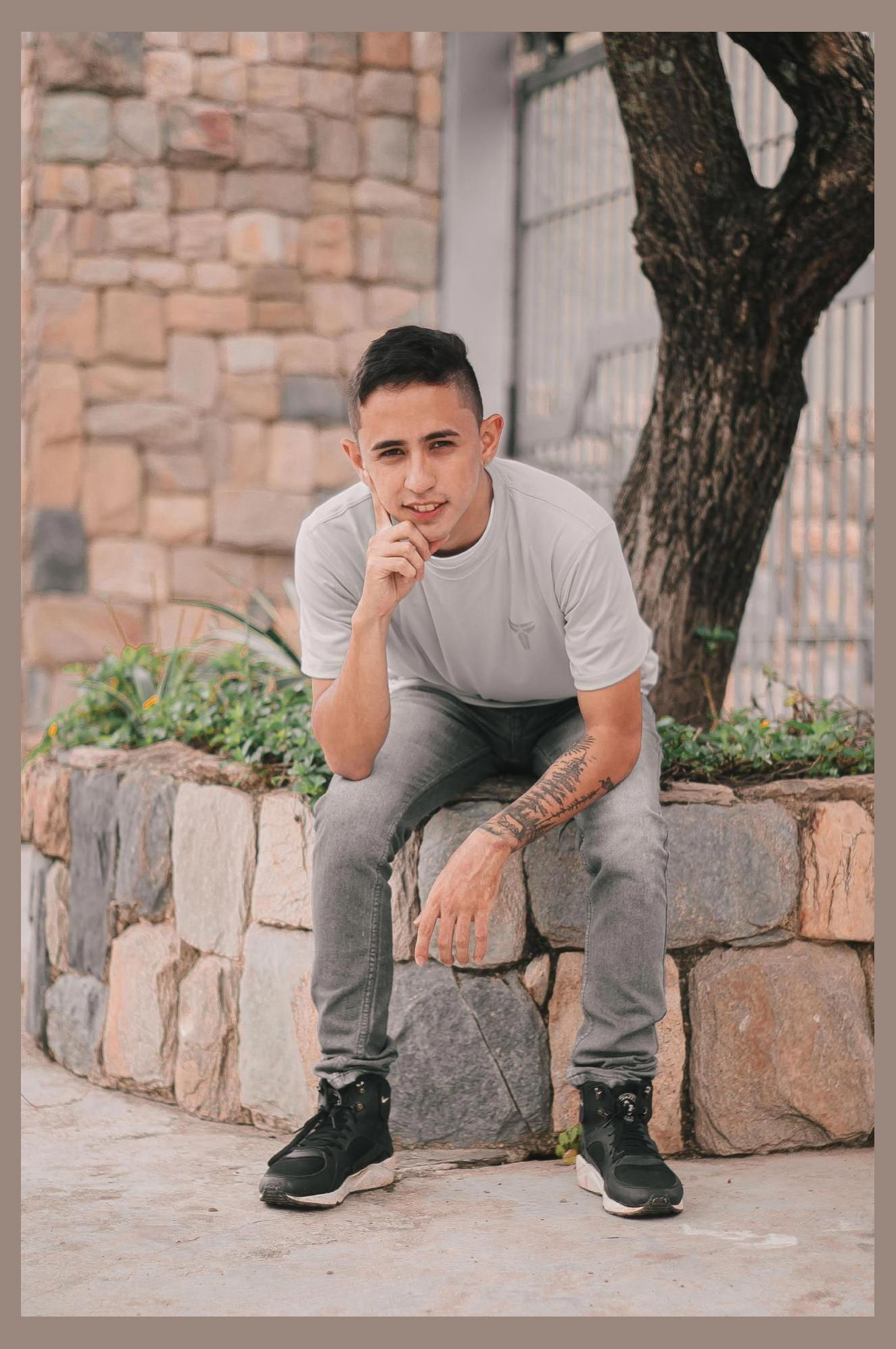 Raziel Martinez photo 1