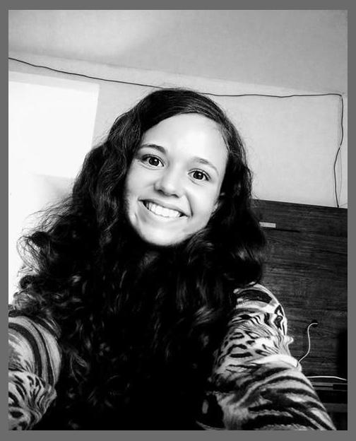 Rebeca Ferreira photo 1