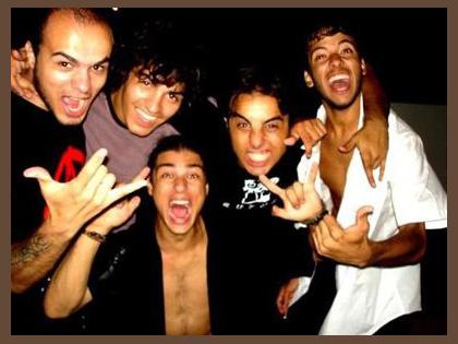Refen Rock photo 1