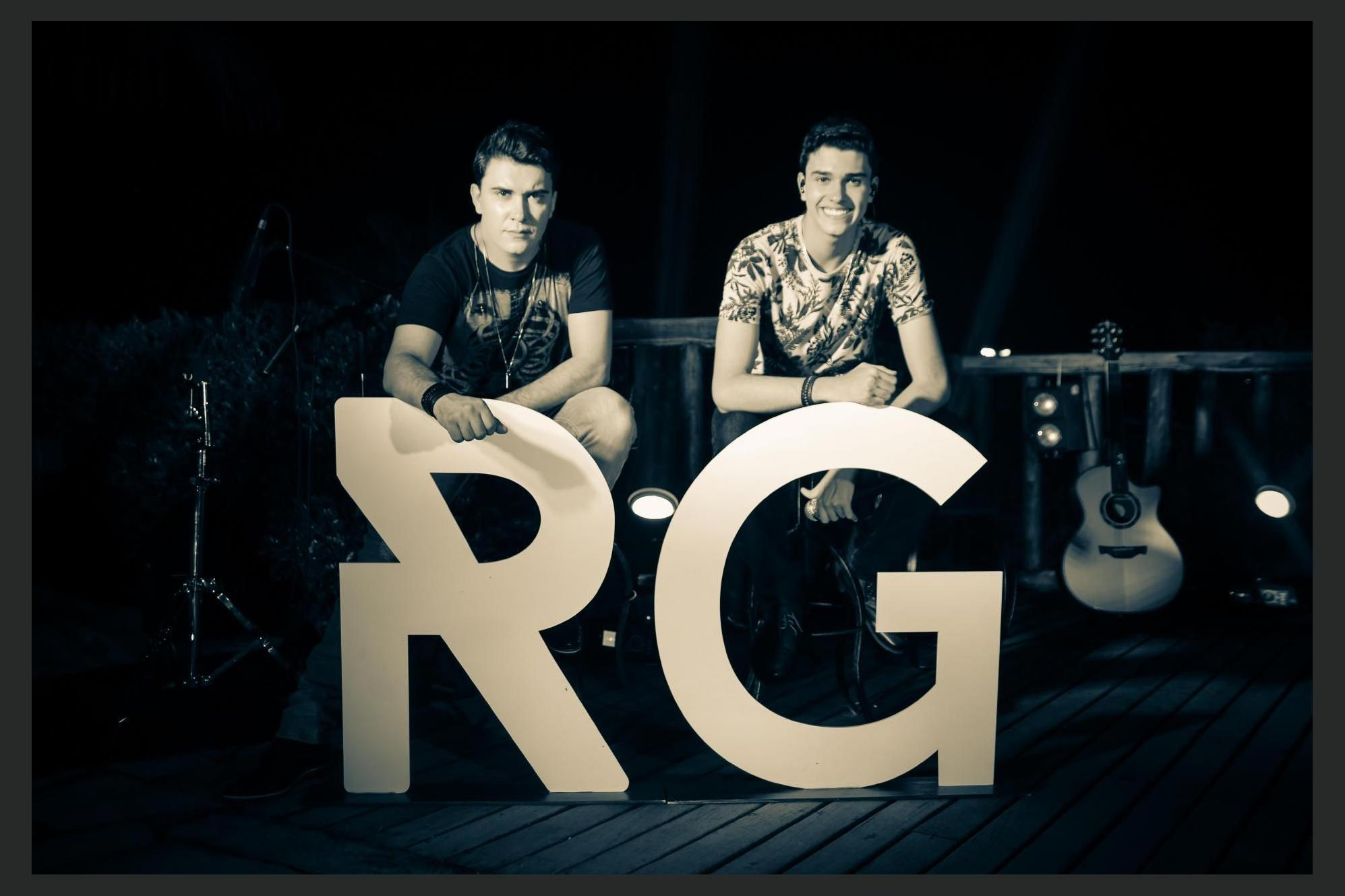 Richard & Gabriel photo 1
