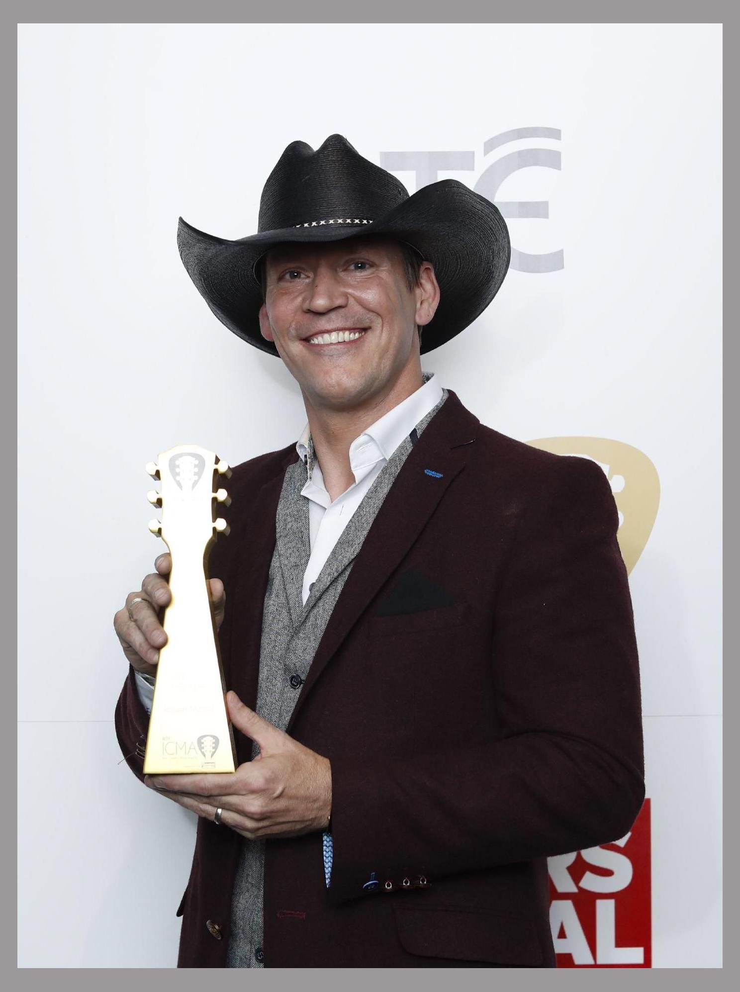 Robert Mizzell photo 1