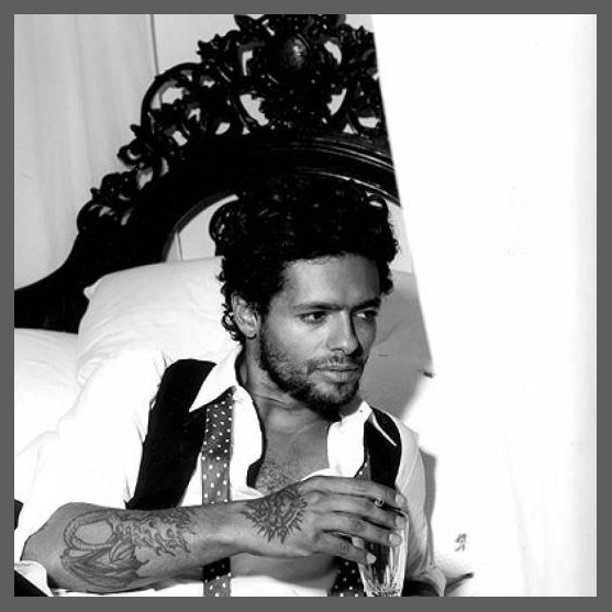 Robi Draco Rosa photo 1