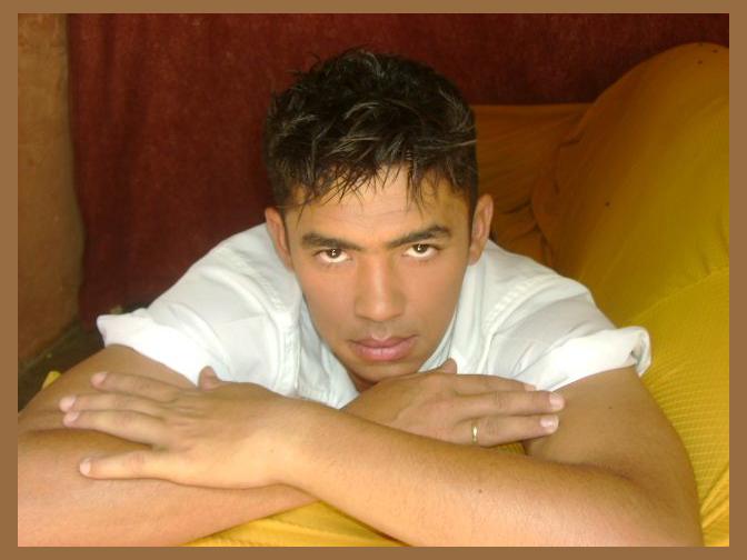 Ray Santos photo 1