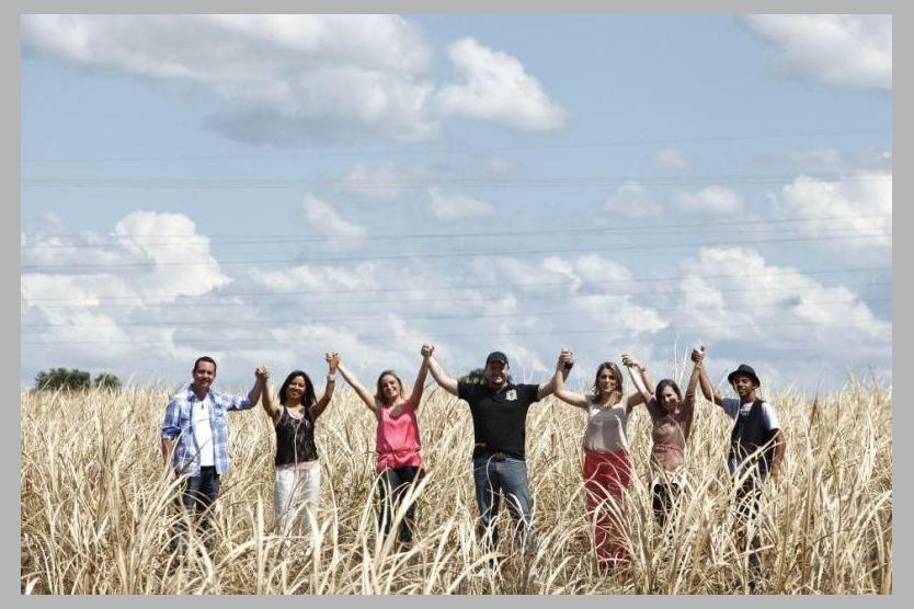 Sal Praise photo 1