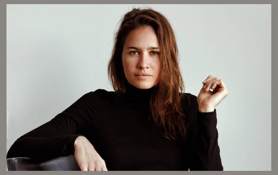 Salomé Leclerc photo 1
