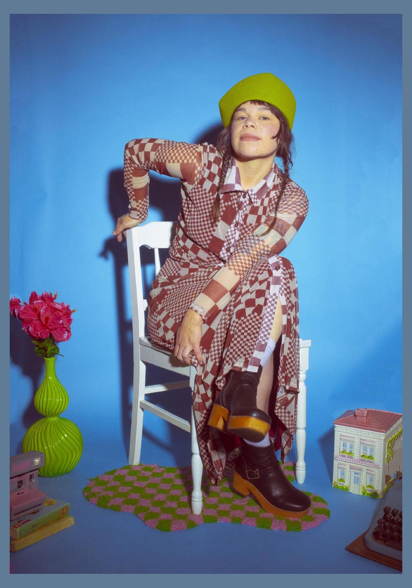 Samantha Crain photo 1