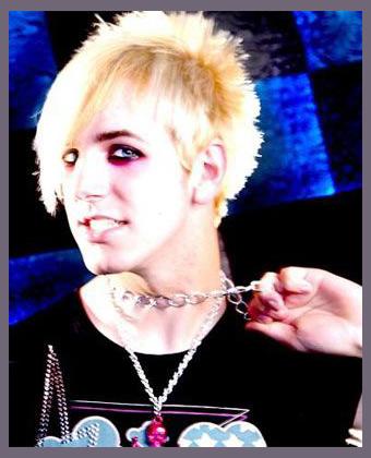 Scotty Vanity photo 1