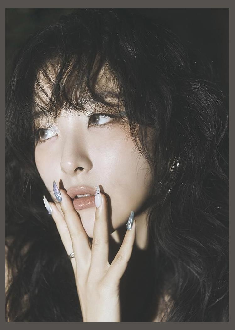 Seulgi (Red Velvet) photo 1
