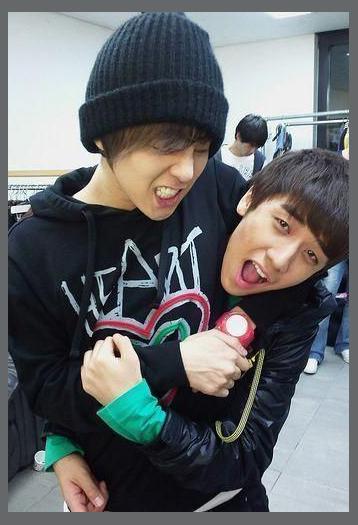 SeungRi photo 1