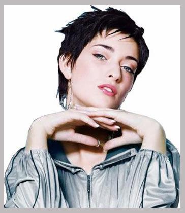 Sherifa Luna photo 1