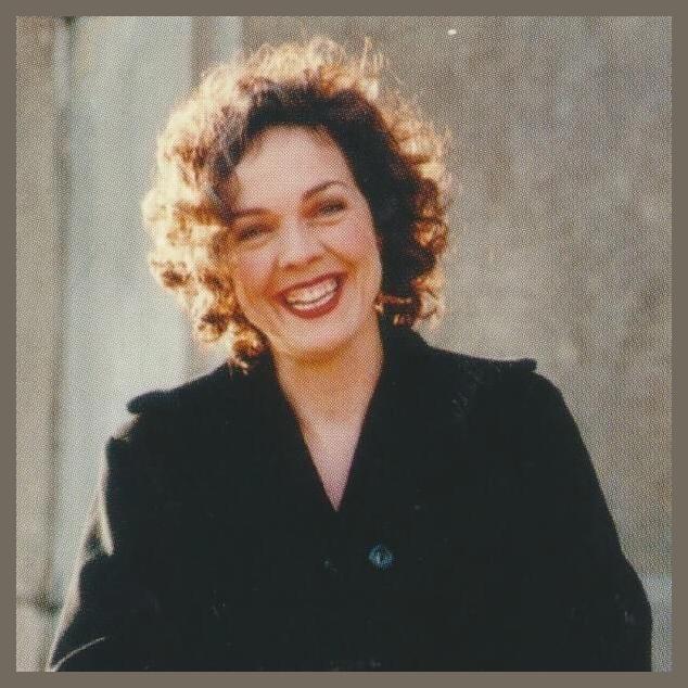 Shirley Eikhard photo 1
