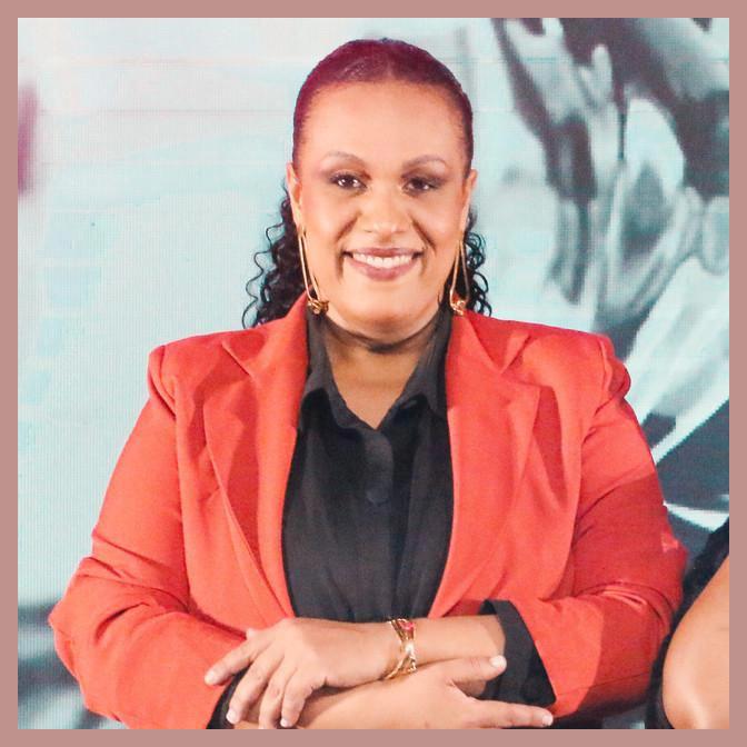 Shirley Carvalho photo 1