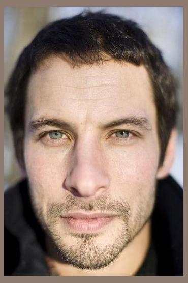 Sam Roberts photo 1