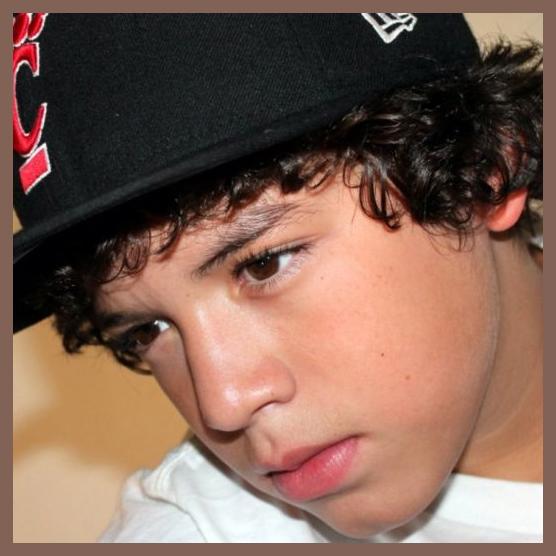 Tae Brooks photo 1