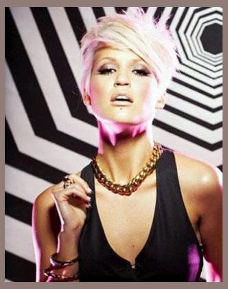 Tami Chynn photo 1
