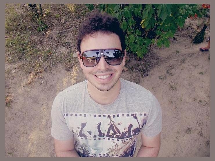 Tavinho Verissimo photo 1