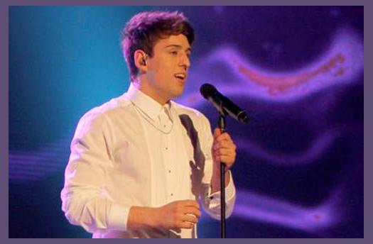 Taylor Henderson photo 1