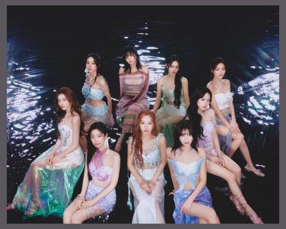 TWICE photo 1