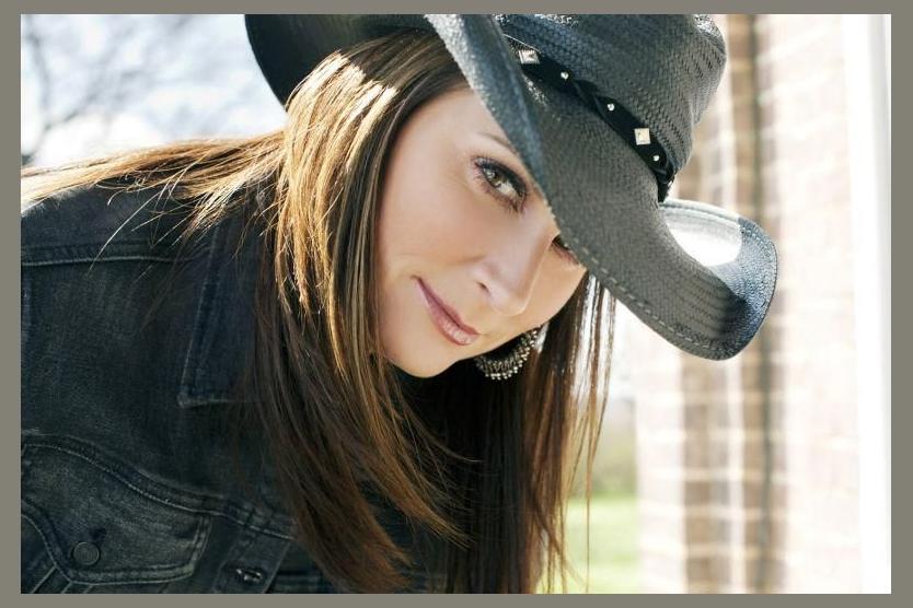 Terri Clark photo 1